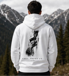 Hoodie „They Trust Us.“ Hund & Mensch Statement Hoodie